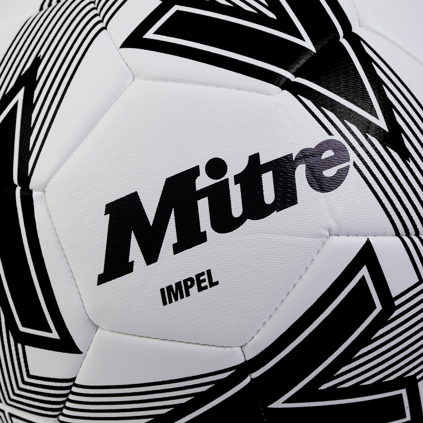 Mitre Unisex Impel L30P Football, Highly Durable, Shape Retention,Football